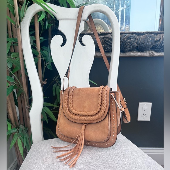 Handbags - Chic Tan Crossbody Bag with Braided Accent